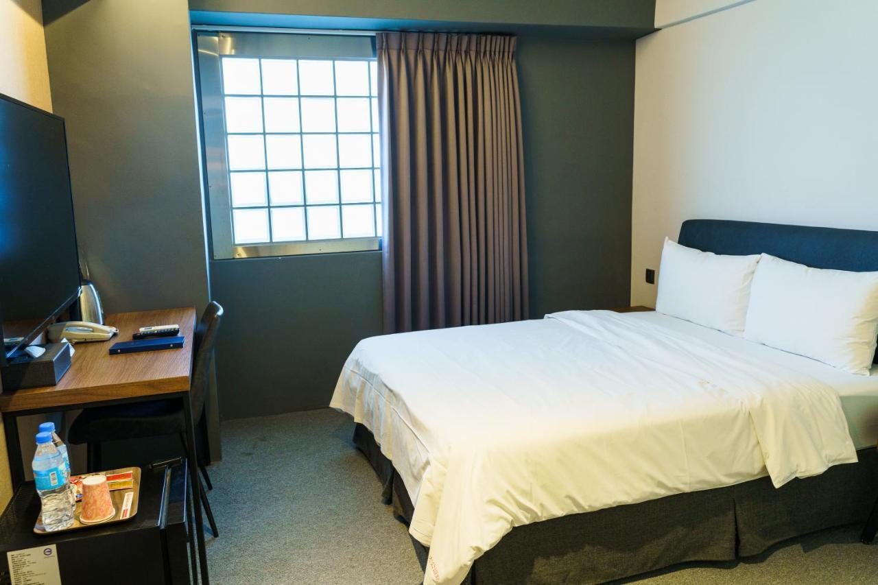 Doudian Ddinn Hotel Taizhong Zewnętrze zdjęcie