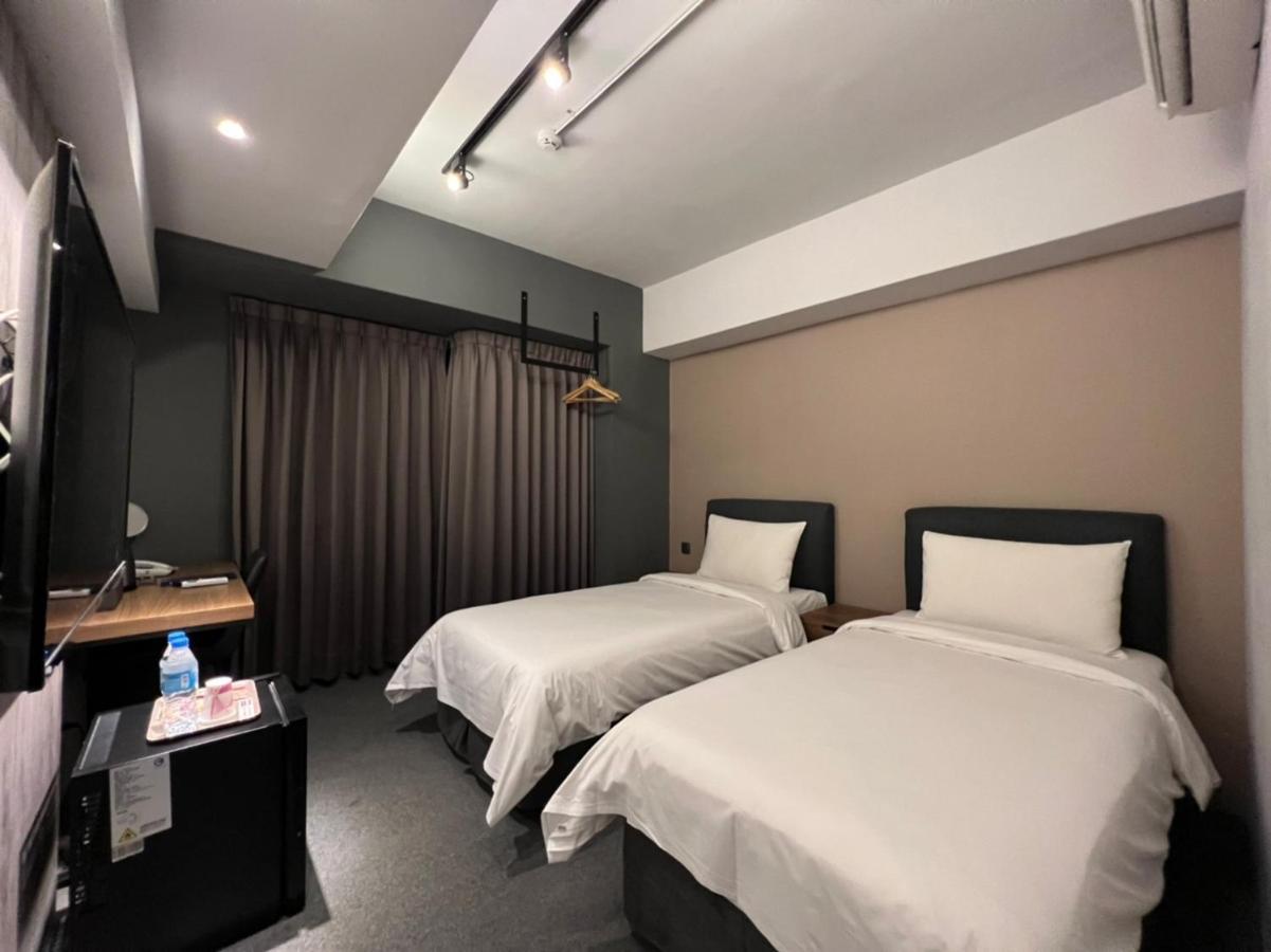 Doudian Ddinn Hotel Taizhong Zewnętrze zdjęcie