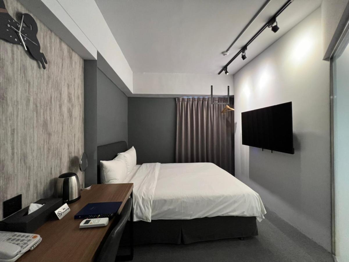 Doudian Ddinn Hotel Taizhong Zewnętrze zdjęcie