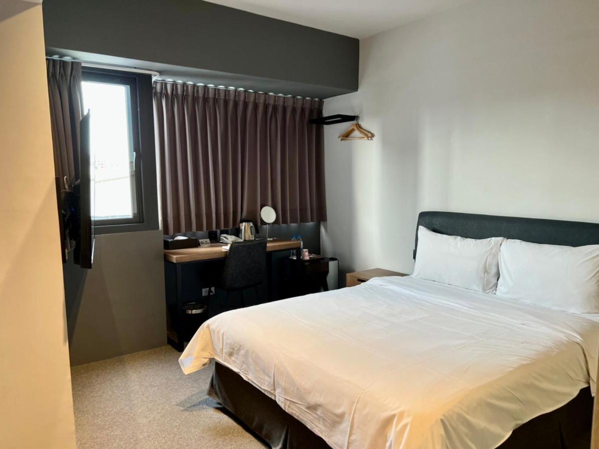 Doudian Ddinn Hotel Taizhong Zewnętrze zdjęcie